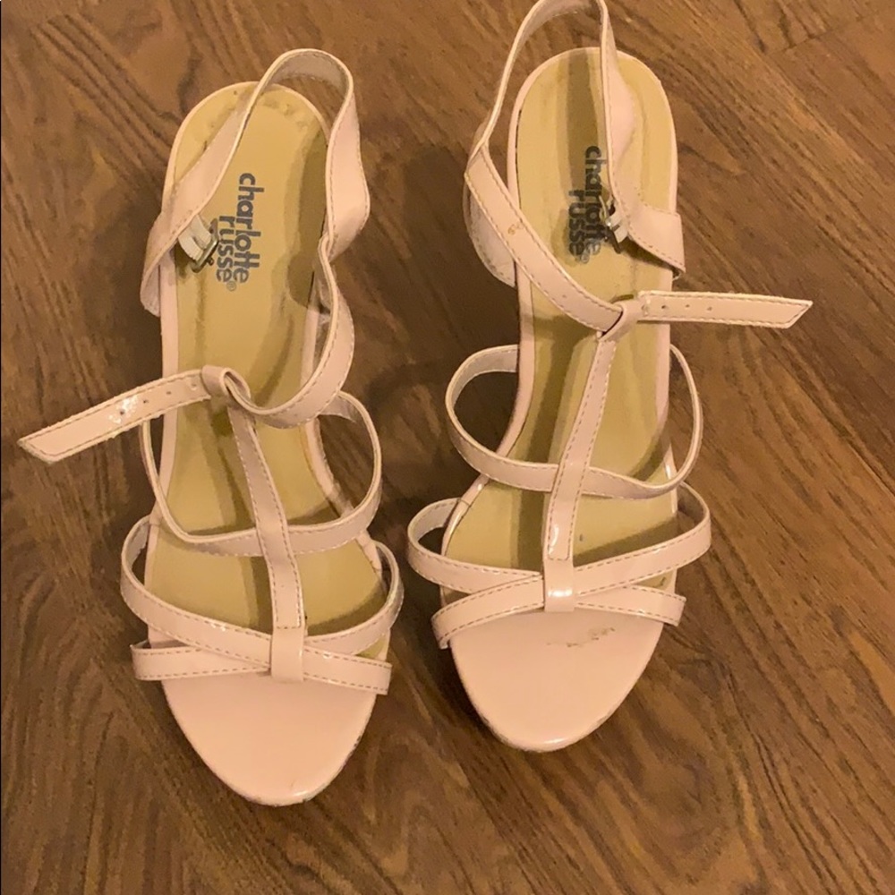 Light pink wedges